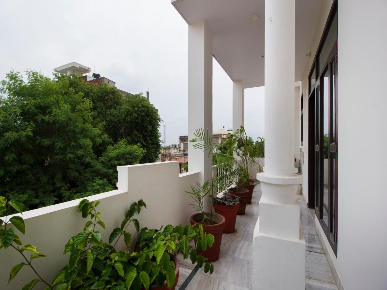 Fabhotel Jaipur Villa Exteriör bild
