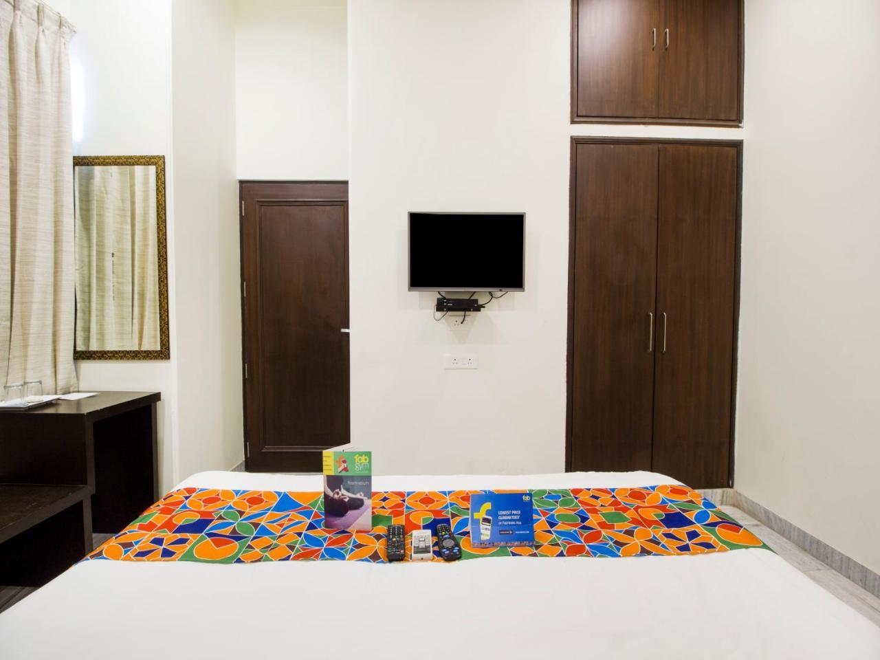 Fabhotel Jaipur Villa Exteriör bild